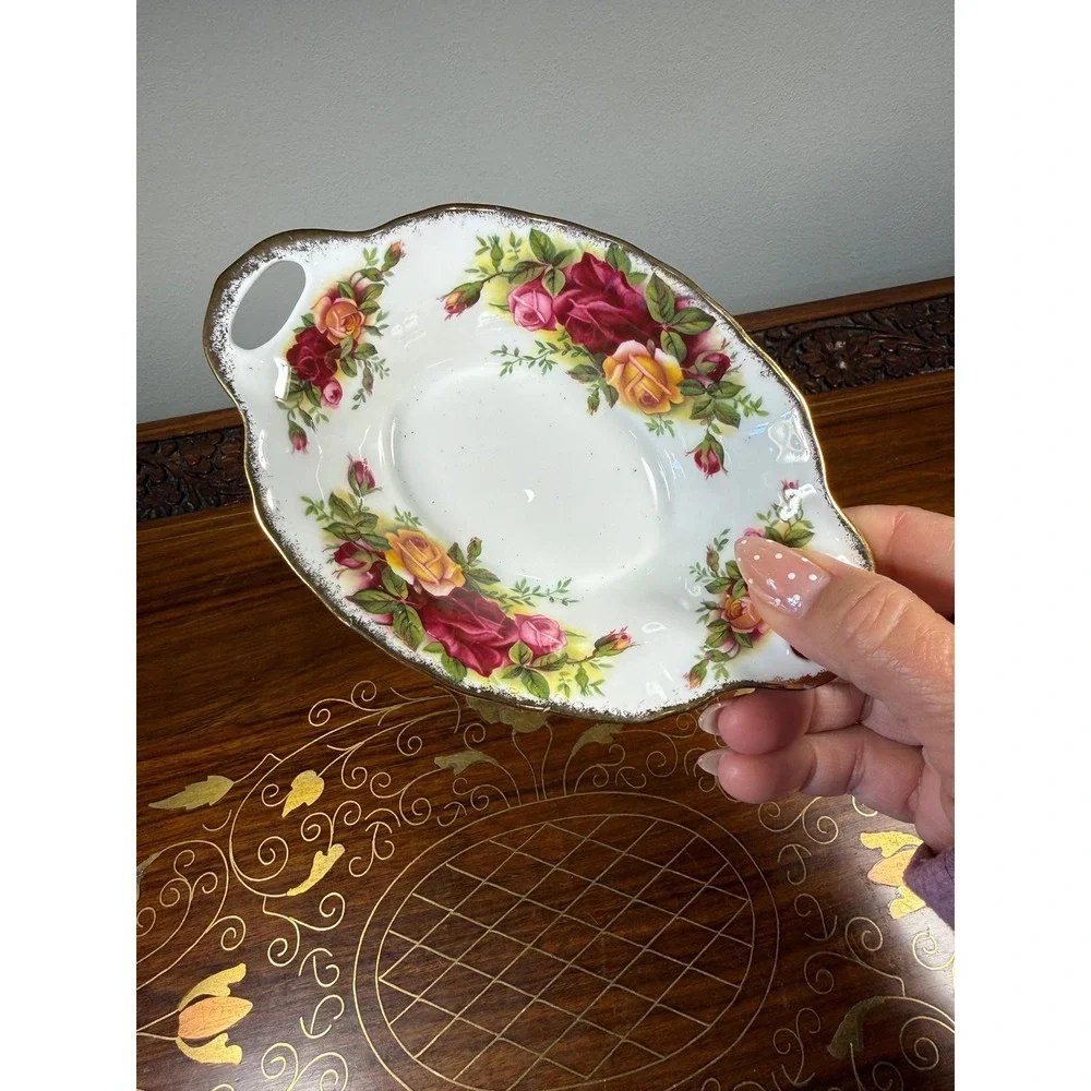 Vintage Royal Albert Old Country Roses Ring Dish